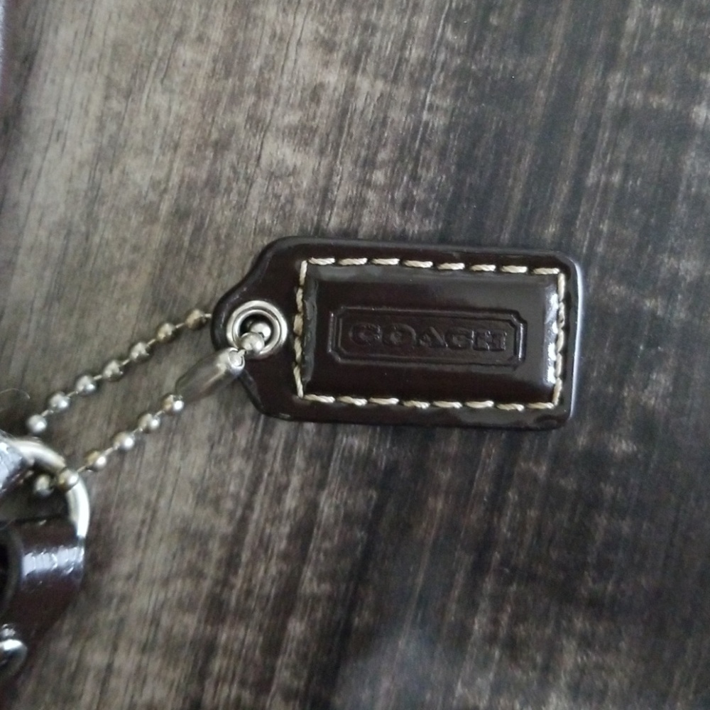 Coach - Picture 3 of 3